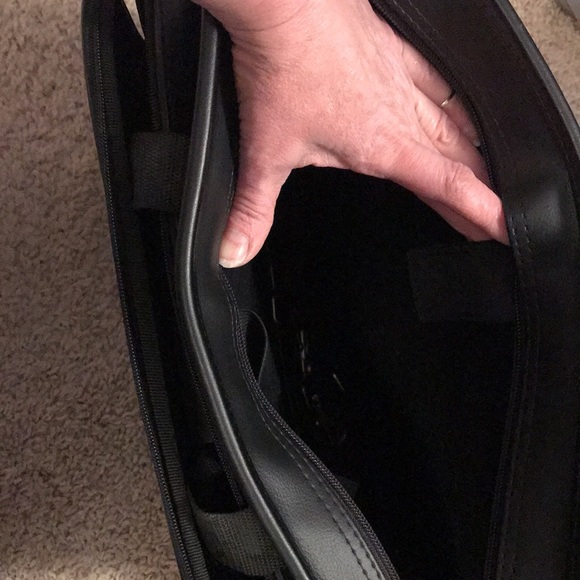 Targus black computer case brief case satchel - Picture 5 of 12